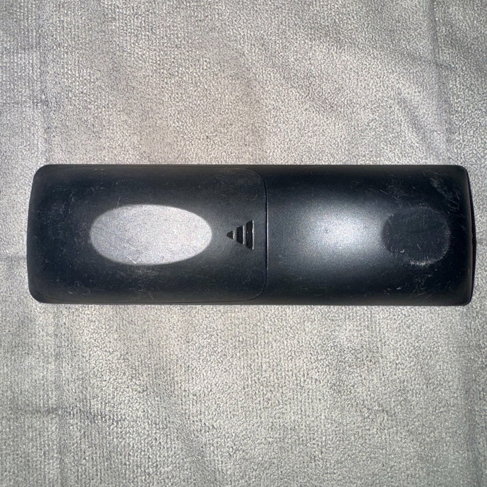 GE General Electric 69882 2-Device Universal Remote Control - Picture 2 of 3